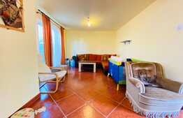Casa cu 4 camere, 150 mp, curte, 2 parcari, zona strazii Traian Vuia 
