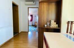 Casa cu 4 camere, 150 mp, curte, 2 parcari, zona strazii Traian Vuia 