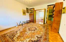 4 camere, decomandat, 100 mp, zona strazii Andrei Muresanu