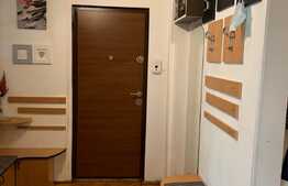 Apartament cu 3 camere, decomandate, 70 mp, parcare, zona strazii Dambovitei