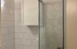 Apartament cu 3 camere, decomandate, 70 mp, parcare, zona strazii Dambovitei