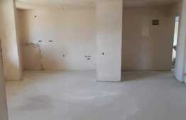 EXCLUSIVITATE ! Apartament 3 camere, CF, semifinisat! Zona strazii Stejarului!