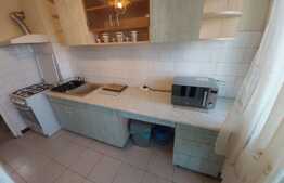 2 camere decomandate, 50 mp si Parcare, 2 balcoane, zona Hotel Royal