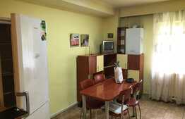 Apartament 4 camere, 90.60 mp, decomandat, zona strazii Scortarilor