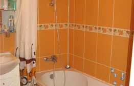 Apartament 3 camere, 76 MP, 2 balcoane, zona Petrom