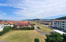 Apartament cu 3 camere, 64 mp, parcare, zona Terra! 