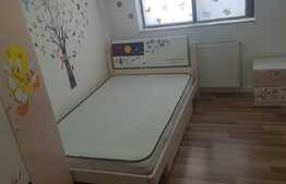 Apartament 3 camere, 60 mp, zona Stejarului