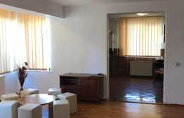 Apartament 3 camere, 110 mp, zona strazii Fagului