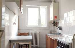 Apartament 3 camere, 60 mp, balcon, zona strazii Bucium