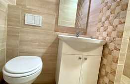 Apartament 3 camere,70 mp, zona strazii Brates