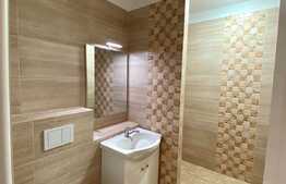 Apartament 3 camere,70 mp, zona strazii Brates