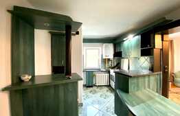 Apartament 3 camere,70 mp, zona strazii Brates