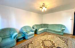 Apartament 3 camere,70 mp, zona strazii Brates