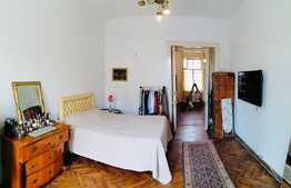 Apartament 2 camere, in cladire istorica, in inima Clujului 