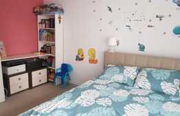 Apartament 2 camere, etaj intermediar, loc parcare! Zona strazii Subcetate!