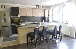 Apartament 2 camere, etaj intermediar, loc parcare! Zona strazii Subcetate!