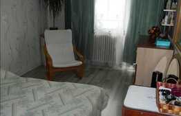 Vanzare apartament 2 camere, in zona strazii Parang cu loc de parcare