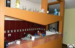 Vanzare 1 camera, 42 mp, decomandat, zona strazii Florilor!