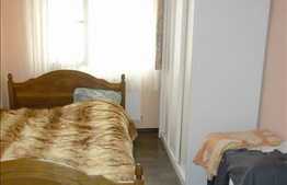 Vanzare 1 camera, 42 mp, decomandat, zona strazii Florilor!