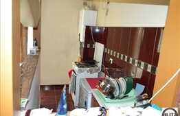 Vanzare 1 camera, 42 mp, decomandat, zona strazii Florilor!