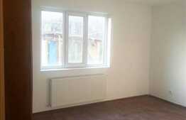 Apartament de vanzare cu 5 camere, 125 mp, decomandat