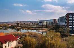 Apartament cu trei camere, 65 mp, zona strazii Dunarii