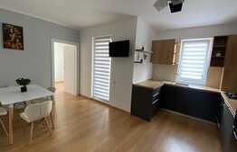 Apartament 3 camere,lux, etaj intermediar,incalzire in pardoseala, zona Subcetate