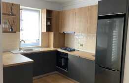 Apartament 3 camere,lux, etaj intermediar,incalzire in pardoseala, zona Subcetate