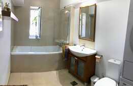 Oferta lunii august! Apartament cu 3 camere in zona strazii Edgar Quinet, mobilat si utilat modern. 