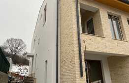 Vanzare duplex, 132 mp utili, 218 mp teren, 2 parcari, zona Campului