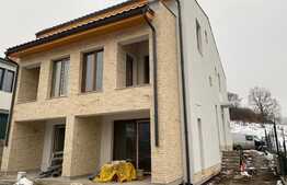 Vanzare duplex, 132 mp utili, 218 mp teren, 2 parcari, zona Campului