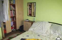 Vanzare 3 camere in zona pietei agro-alimentara, etaj intermediar