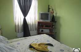 Vanzare 3 camere in zona pietei agro-alimentara, etaj intermediar