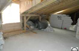 Mansarda cu 92 mp, decomandata, zona linistita! Pret EXCELENT! Nefinisat!