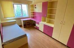 Apartament 4 camere, decomandat, 83 mp, posibilitate parcare, zona Grigore Alexandrescu