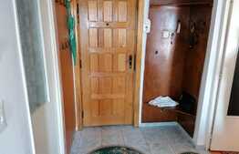 Apartament cu 1 camera, 40 mp, decomandat, parcare, zona Bloc Spray