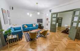 Apartament lux, 110 mp, prima inchiriere, parcare, terasa 40 mp, zona P-ta Unirii