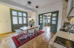 Apartament lux, 110 mp, prima inchiriere, parcare, terasa 40 mp, zona P-ta Unirii