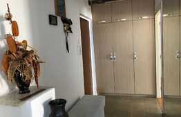 Apartament 3 camere, semidecomandat, 50 mp, zona Iulius Mall