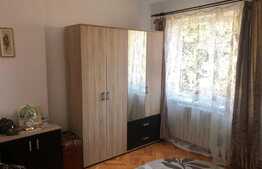 Garsoniera decomandata, 35 mp, zona strazii Horea