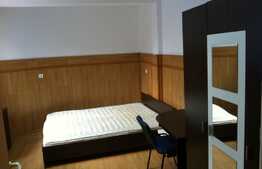 Apartament cu 2 camere, 50 mp, decomandat, zona UMF