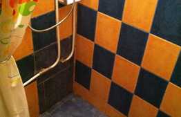 Apartament cu 2 camere, 50 mp, decomandat, zona UMF