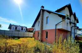 Casa individuala, finisata,160mp, garaj, teren de 471mp, Exterior Est      