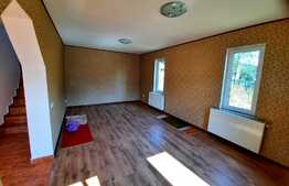 Casa individuala, finisata,160mp, garaj, teren de 471mp, Exterior Est      