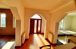 Casa individuala, finisata,160mp, garaj, teren de 471mp, Exterior Est      