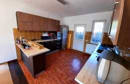 Casa individuala, finisata,160mp, garaj, teren de 471mp, Exterior Est      