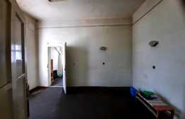 Vila cu valoare artistica ambientala, cu aspect de conac, in zona semicentrala