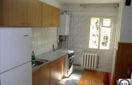 3 camere , cu loc parcare inclus!