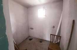 Casa individuala, renovata, 120mp si teren de 700mp, la 5 min de Auchan