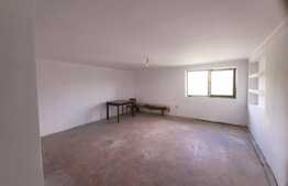 Casa individuala, renovata, 120mp si teren de 700mp, la 5 min de Auchan